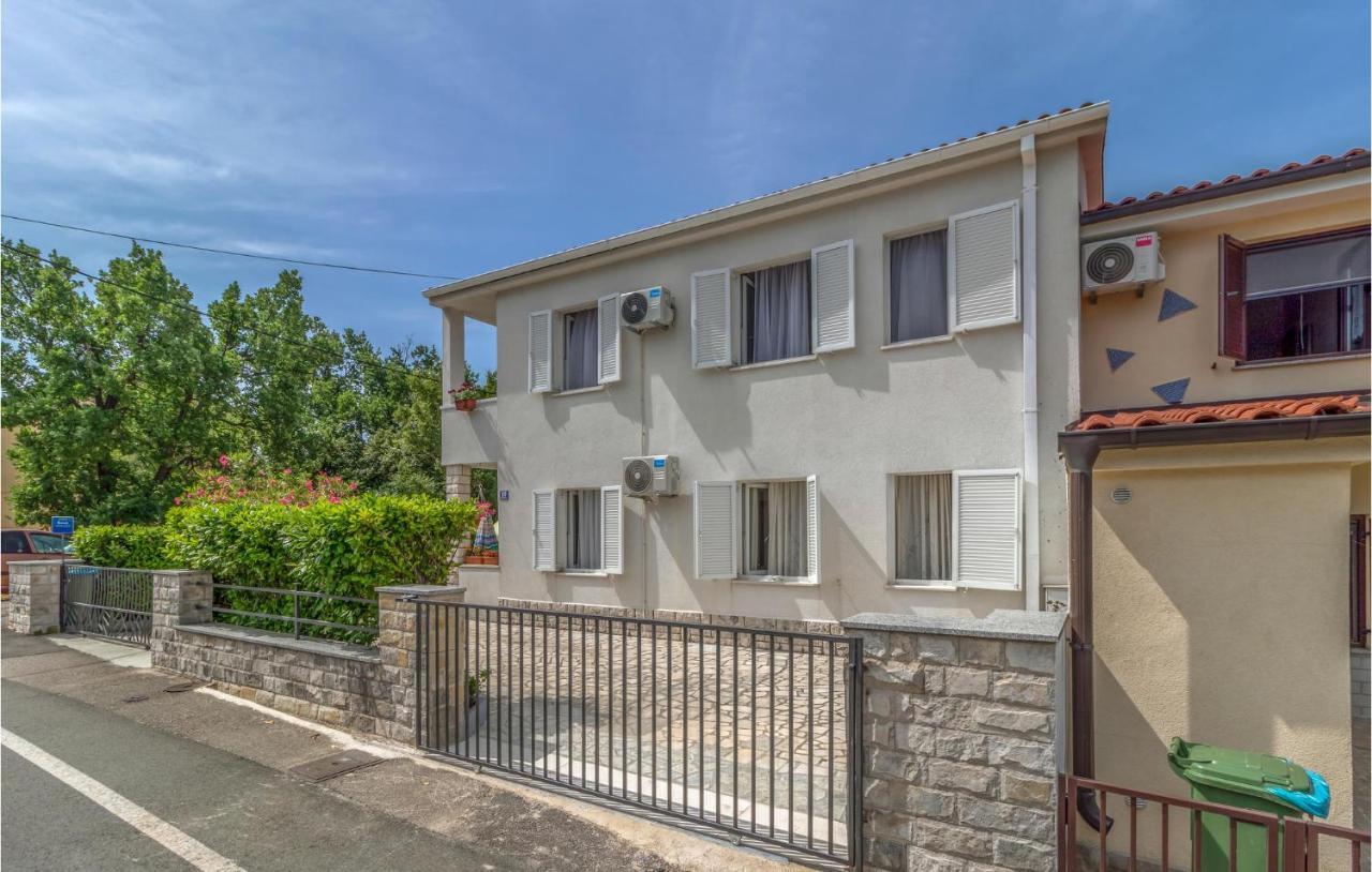 Nice Apartment In Jadranovo With Wifi Exterior photo